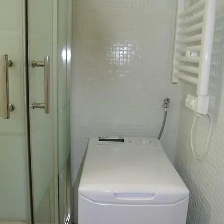 Studio Flamingo Giens Йер