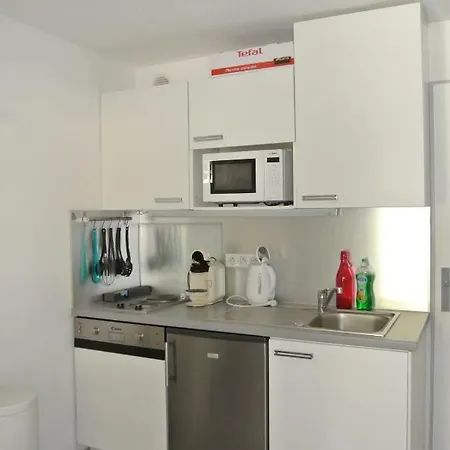 Studio Flamingo Giens Апартаменты Йер